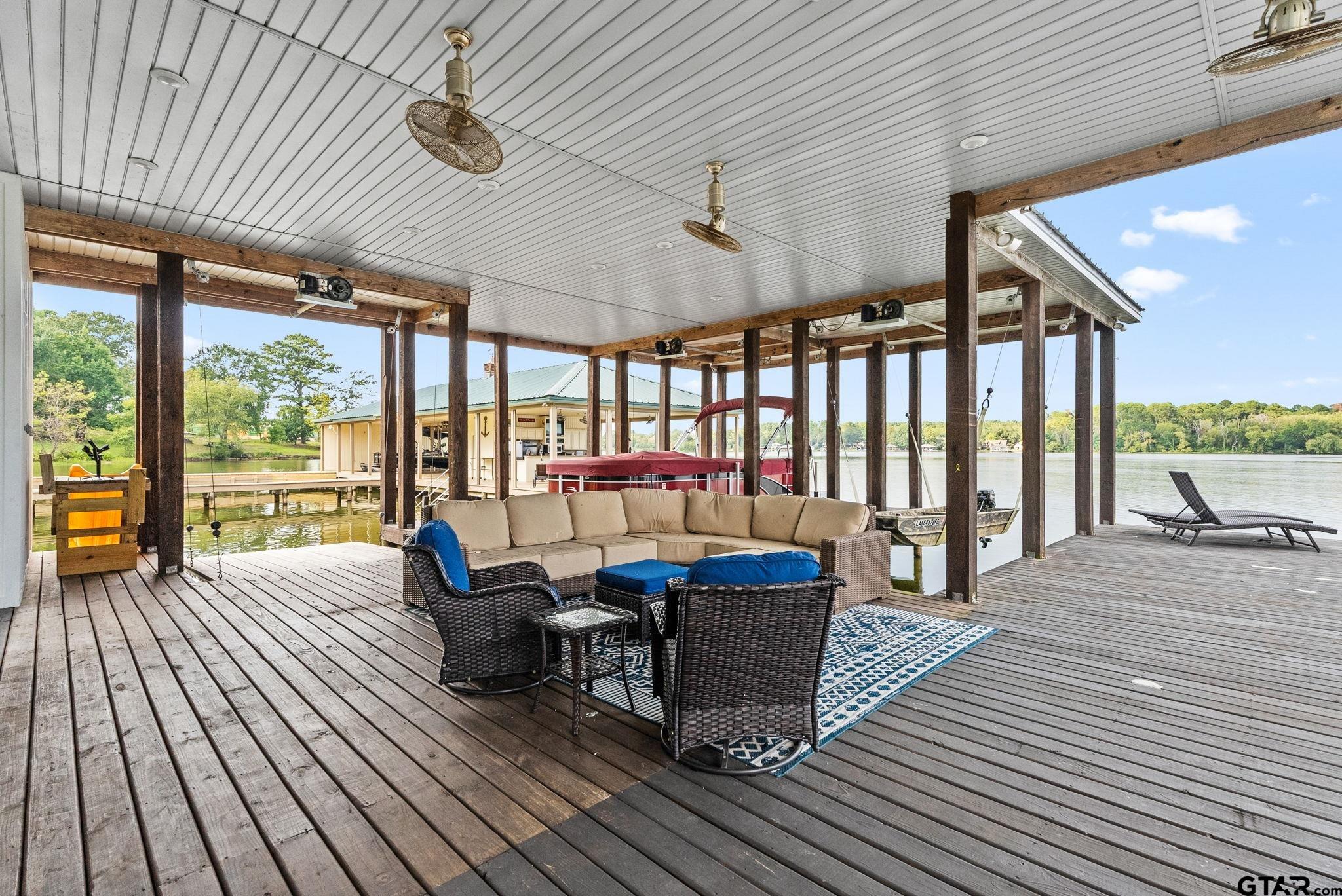 13235 Peninsula Road Whitehouse, TX 75791 - Photo 44 of 48 a building outdoor space with seating space