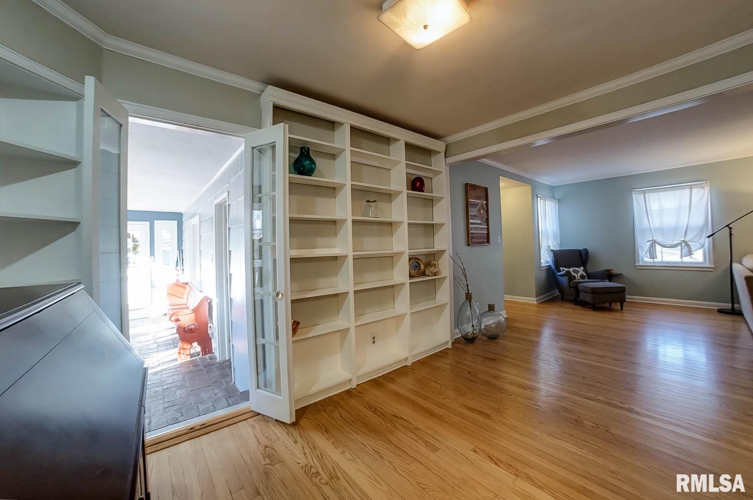 1550 Cherry Road Springfield, IL 62704 - Photo 23 of 50