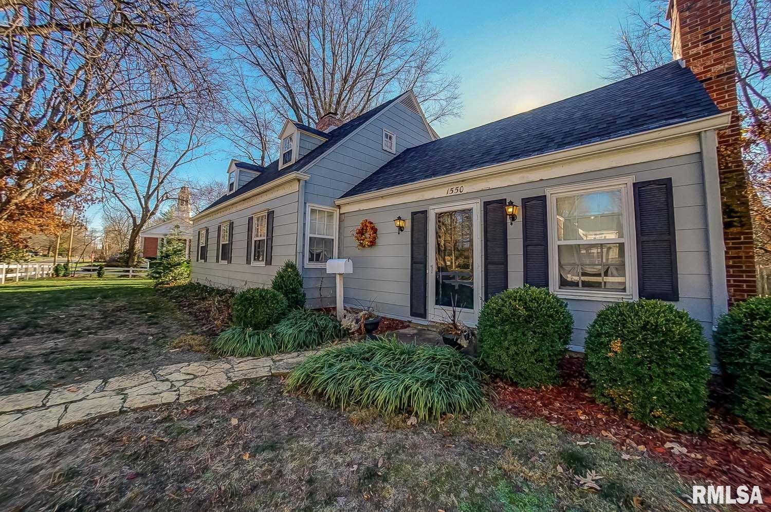 1550 Cherry Road Springfield, IL 62704 - Photo 4 of 50