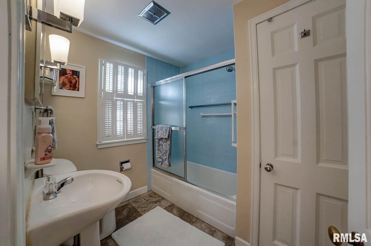 1550 Cherry Road Springfield, IL 62704 - Photo 42 of 50