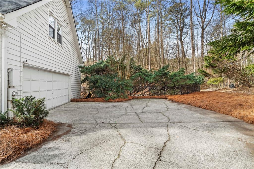 805 Freemanwood Lane Milton, GA 30004 - Photo 4 of 71