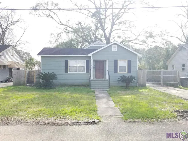$1,200 | 3908 Charles Street, Baton Rouge, LA 70805