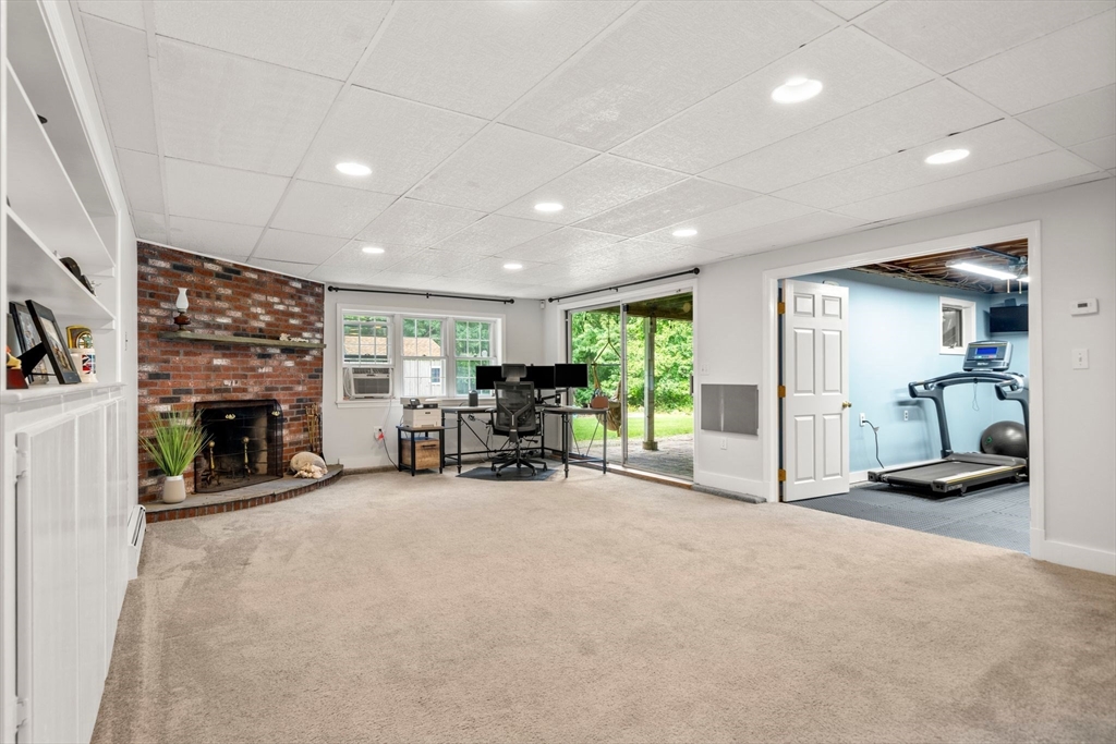 359 Holly Road Marshfield, MA 02050 - Photo 32 of 42 Gallery Image 32