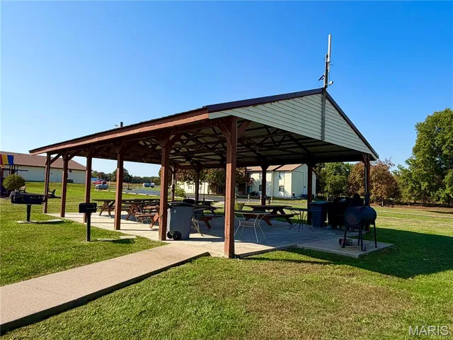 $135,000 | 18348 Lakeview Drive, Unit 506, Monroe City, MO 63456