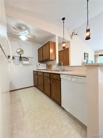 $135,000 | 18348 Lakeview Drive, Unit 506, Monroe City, MO 63456