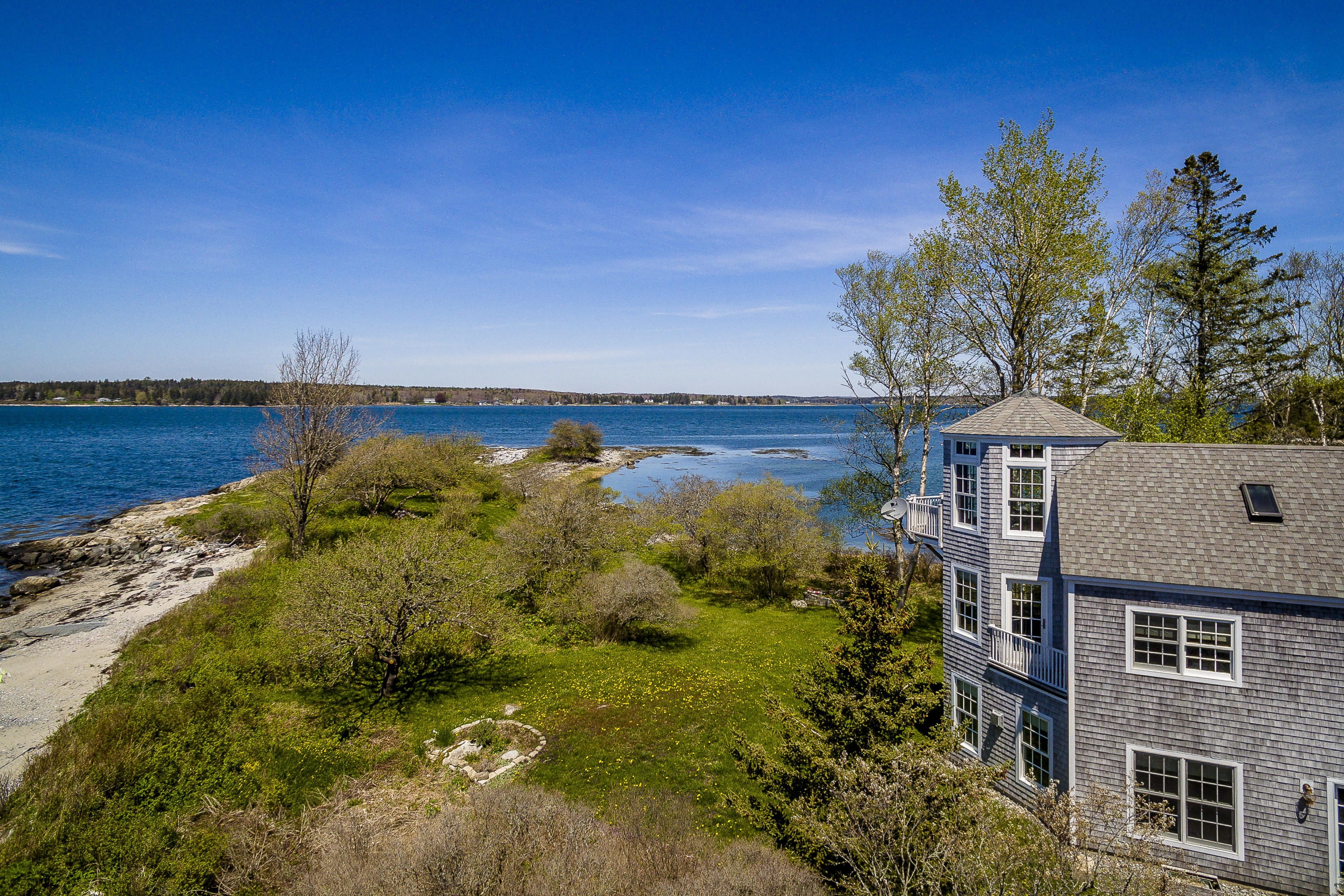 13 Crazy Point Road Tenants Harbor, ME 04860 - Photo 2 of 47 2