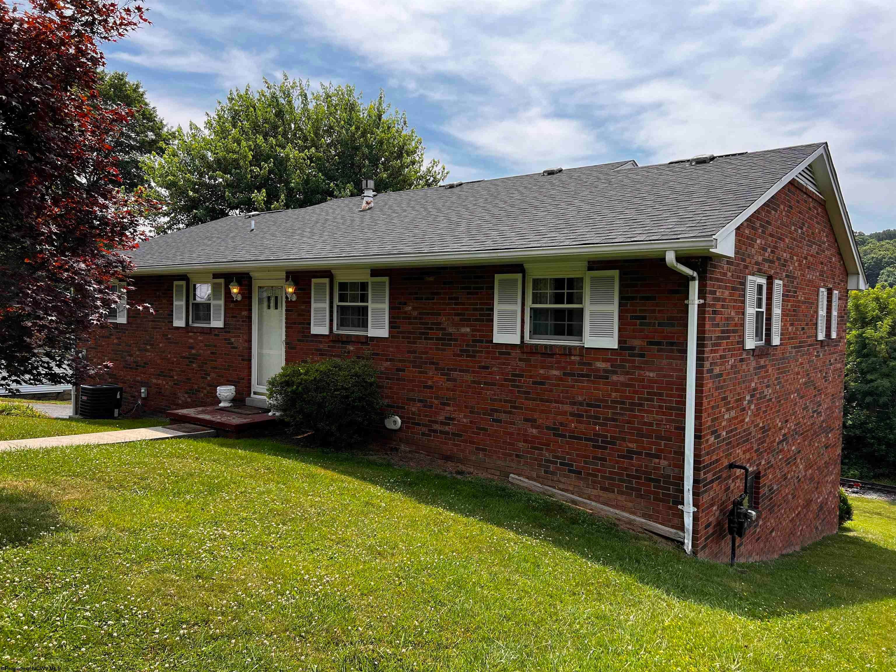 1 Martin Street Rivesville, WV 26588 - Photo 5 of 38 Gallery Image 5