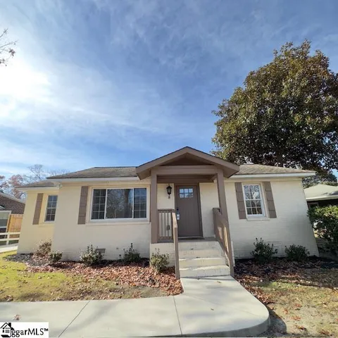 $274,000 | 8 Pembroke Lane, Taylors, SC 29687