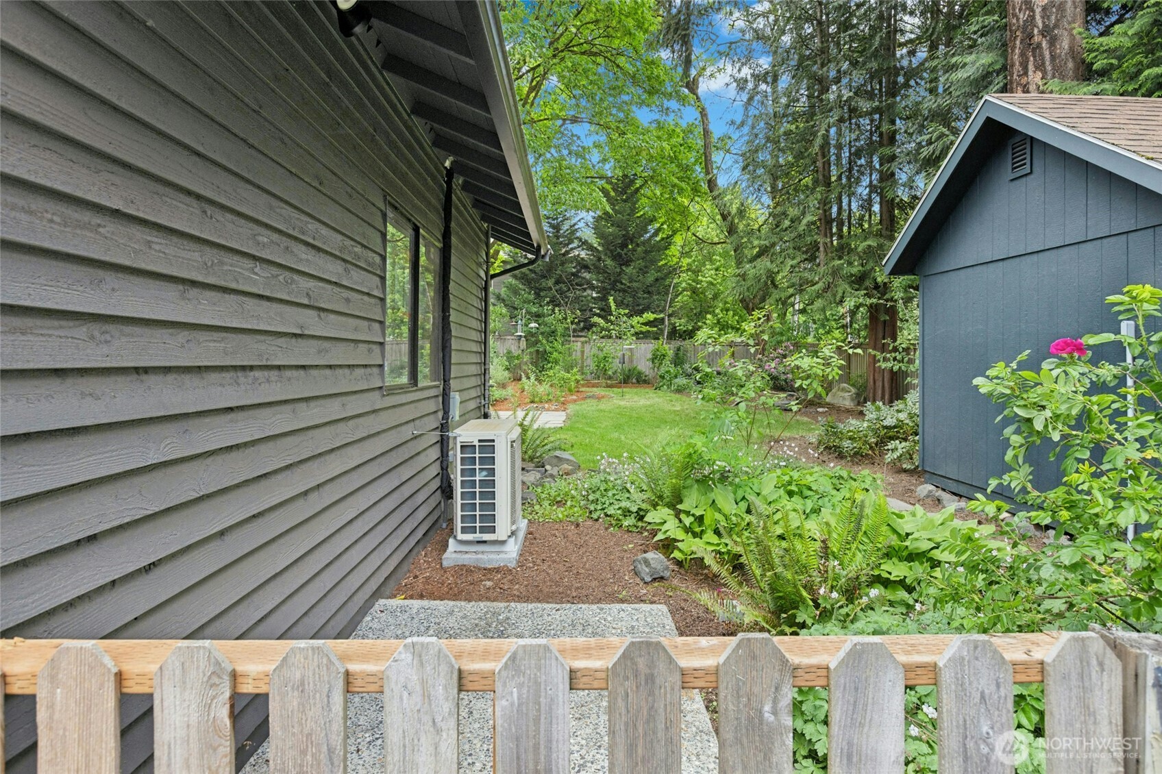 13038 Northeast 184th Place Bothell, WA 98011 - Photo 31 of 38