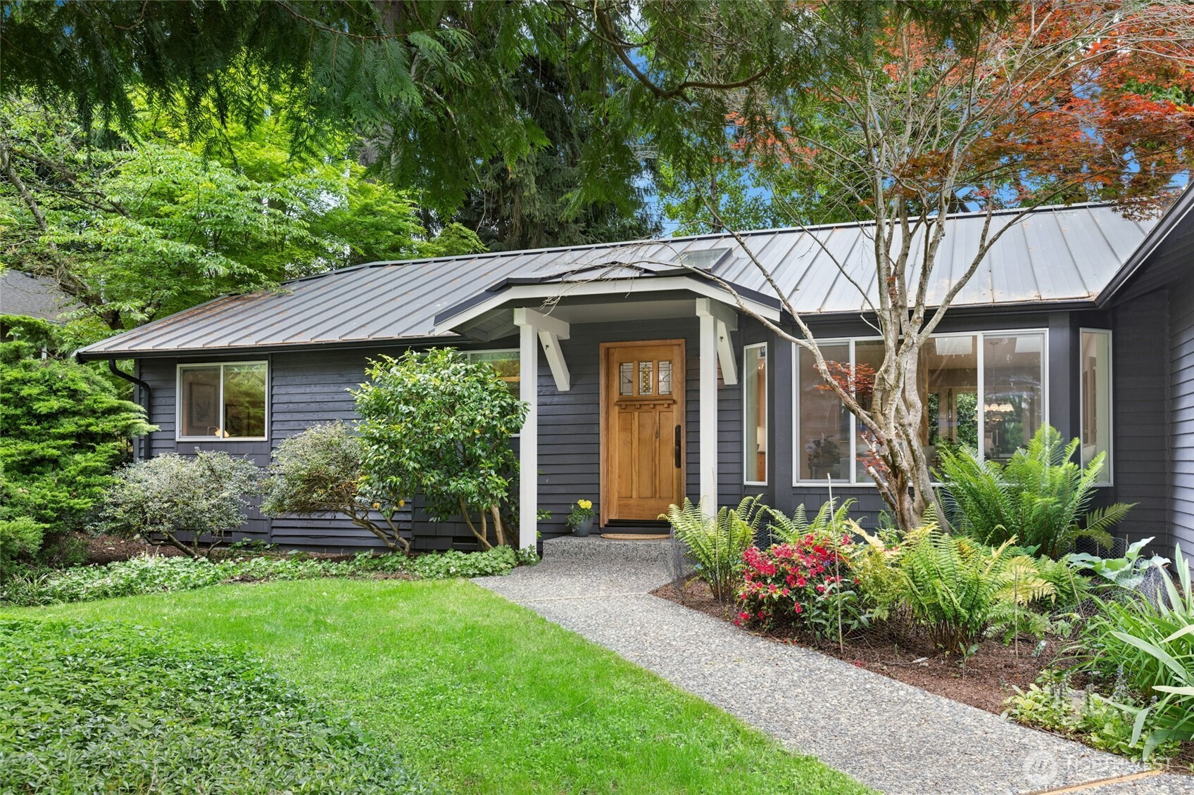 13038 Northeast 184th Place Bothell, WA 98011 - Photo 4 of 38