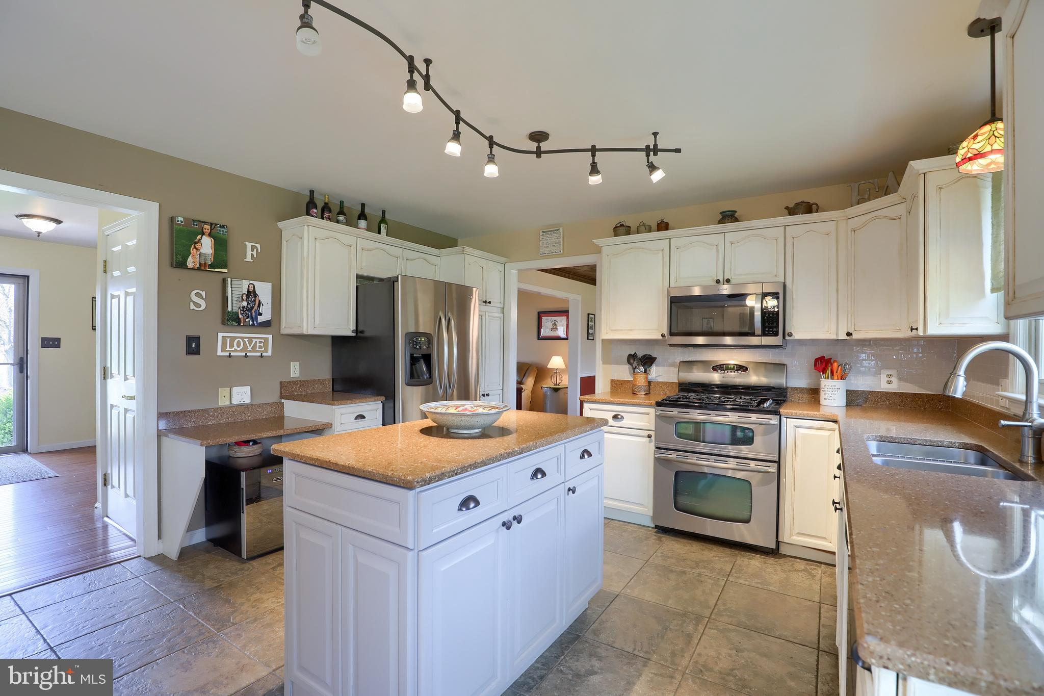 2328 Friesian Road York, PA 17406 - Photo 11 of 42 Gallery Image 11