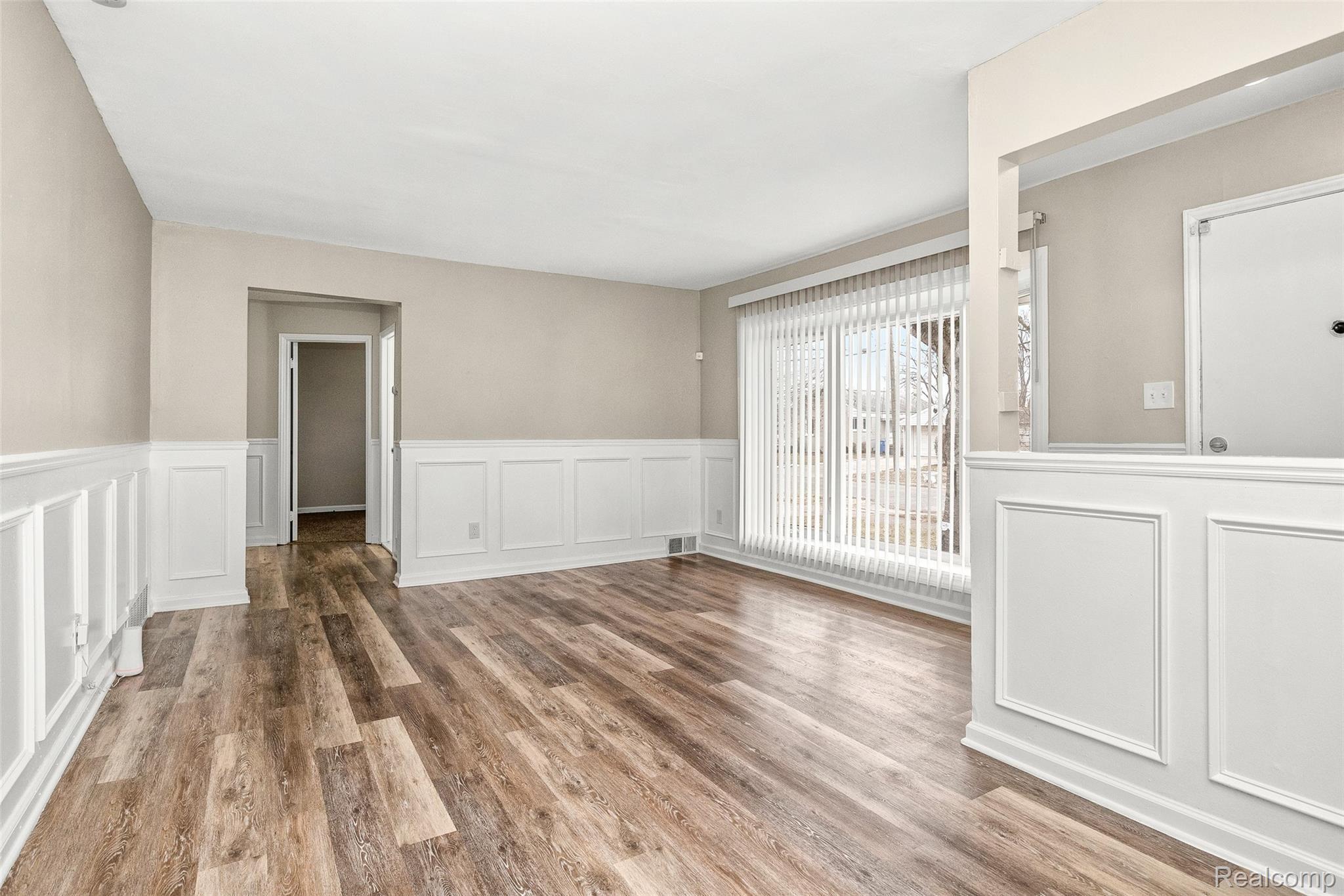 29737 Spring Arbor Drive Inkster, MI 48141 - Photo 6 of 31 07.jpg