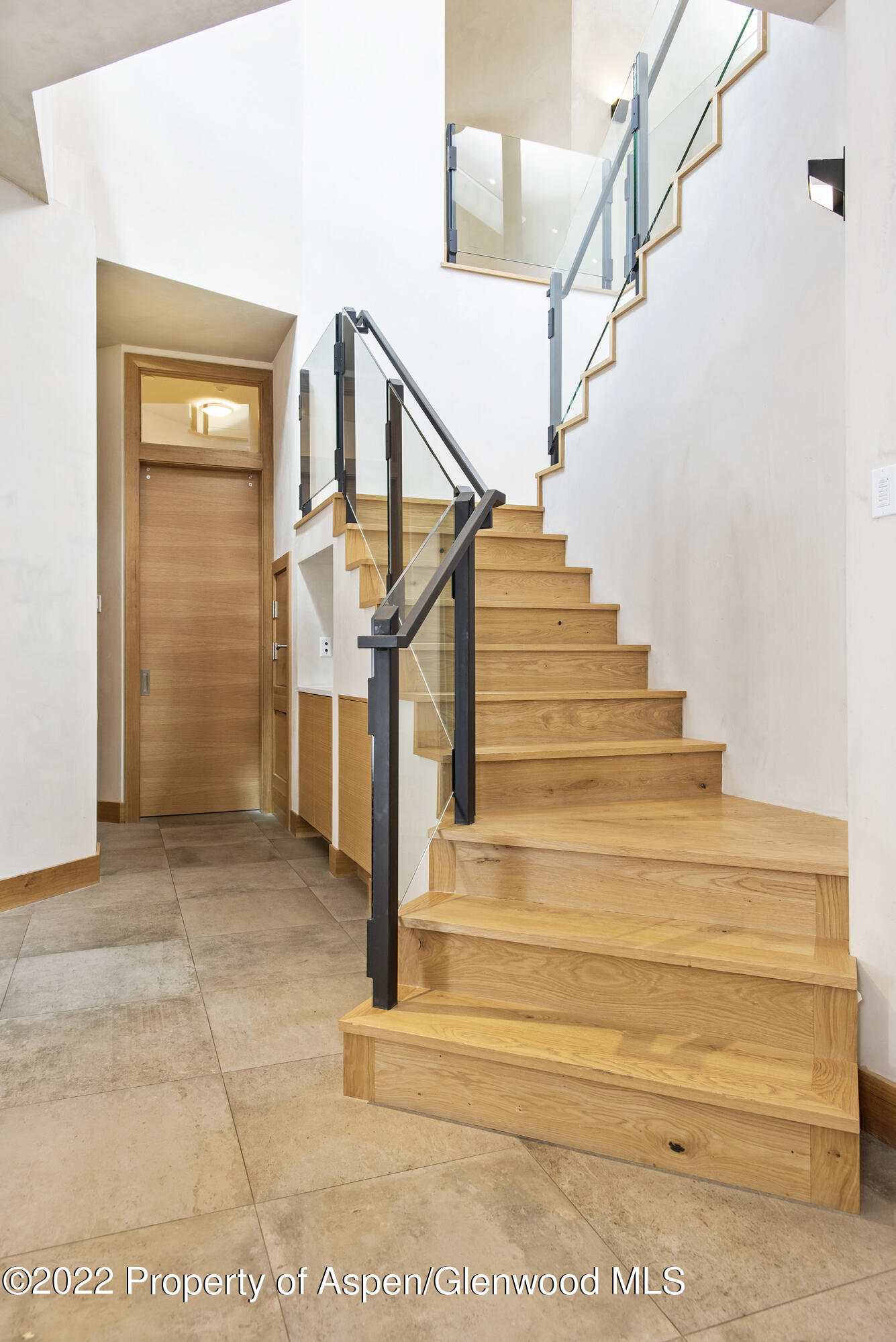 136 Northway Drive Aspen, CO 81611 - Photo 26 of 31 a view of entryway