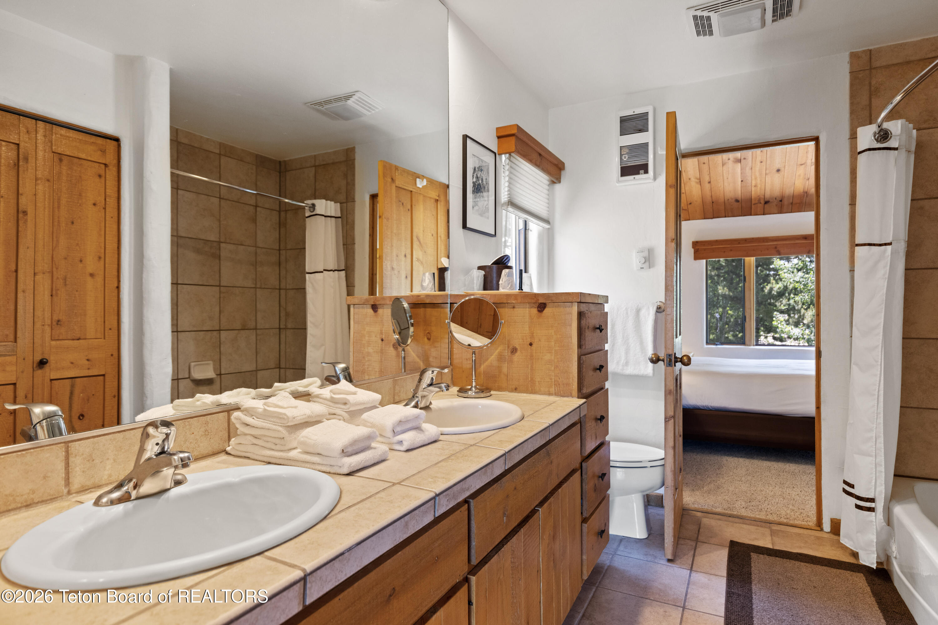 1668 Northeast Butte Road, Unit 314647 Jackson, WY 83001 - Photo 17 of 28 1668 N East Butte 3146-47