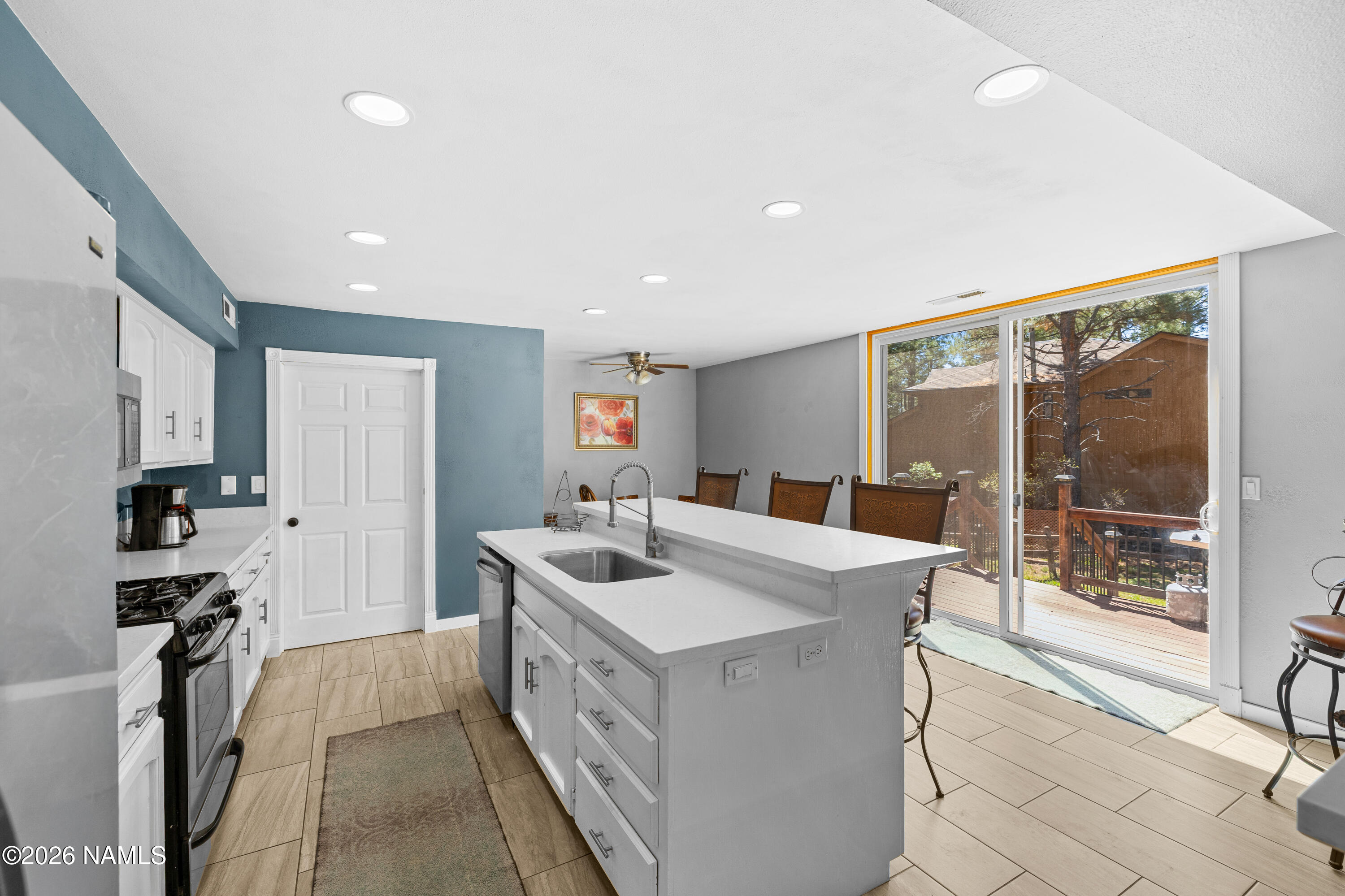 2063 North Rain Tree Road Flagstaff, AZ 86004 - Photo 9 of 36 Kitchen View 1