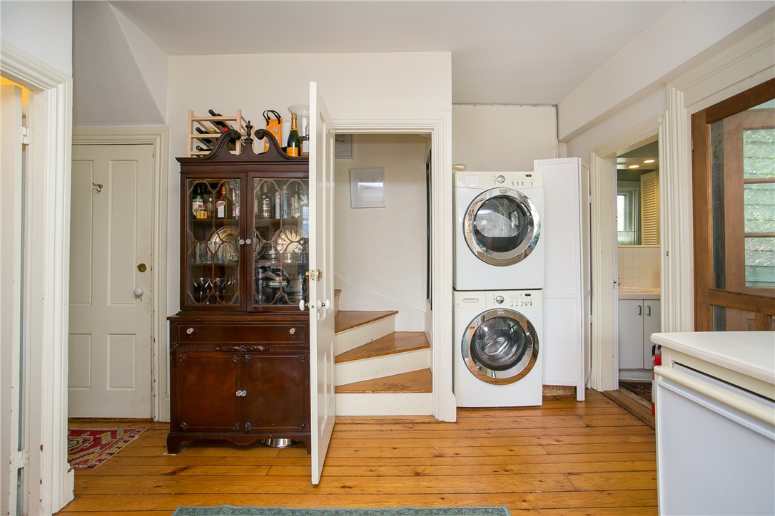 94 Spring Street, Unit 2 Newport, RI 02840 - Photo 21 of 35