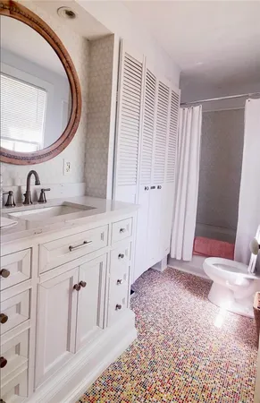 $3,200 | 94 Spring Street, Unit 2, Newport, RI 02840