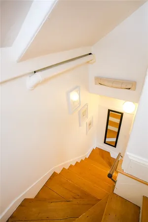 $3,200 | 94 Spring Street, Unit 2, Newport, RI 02840