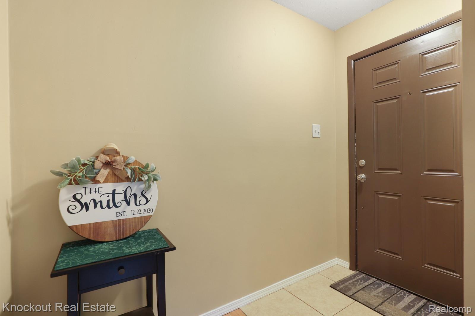 7060 Quain Road Birch Run, MI 48415 - Photo 4 of 34 7060 Quain Rd Bridgeport-6.jpg