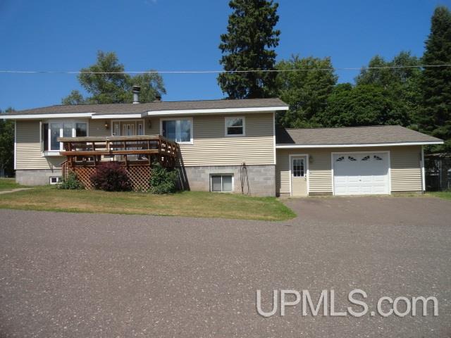 401 Maple Street Bergland, MI 49947 - Photo 1 of 30