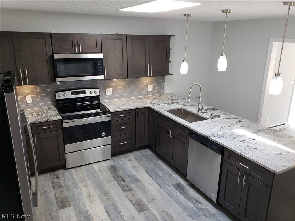 6823 Lake Road Madison, OH 44057 - Photo 4 of 35