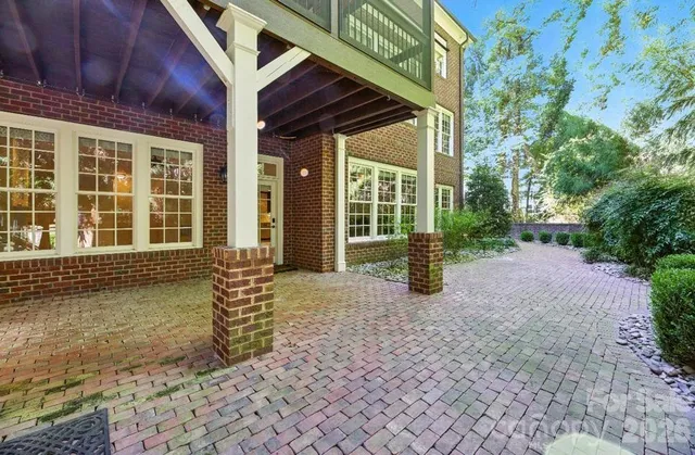 $1,675,000 | 8928 Heydon Hall Circle, Charlotte, NC 28210