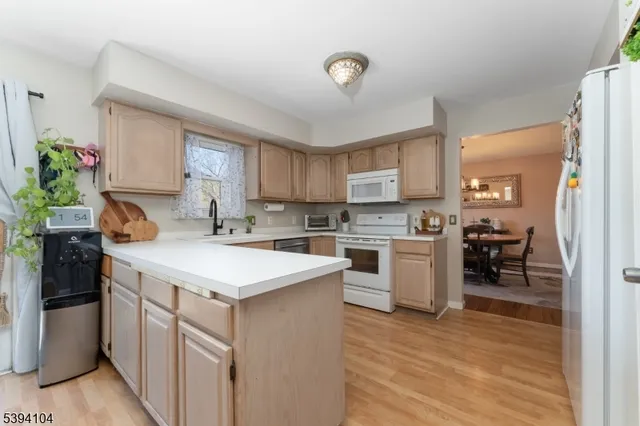 $545,000 | 3 Musconetcong River Road, Hampton, NJ 08827