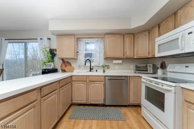 $545,000 | 3 Musconetcong River Road, Hampton, NJ 08827