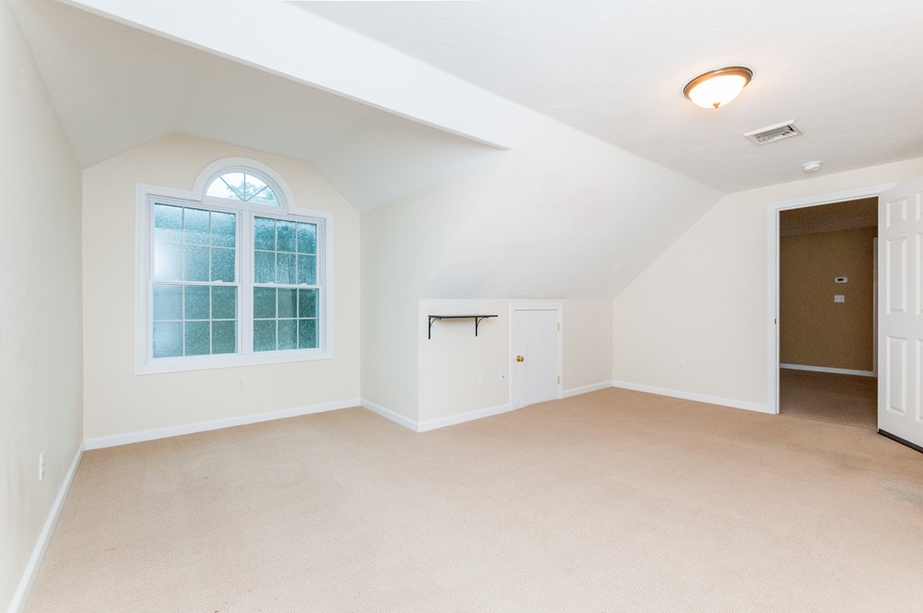 47 Stonehedge Road Franklin, MA 02038 - Photo 14 of 25 Gallery Image 14