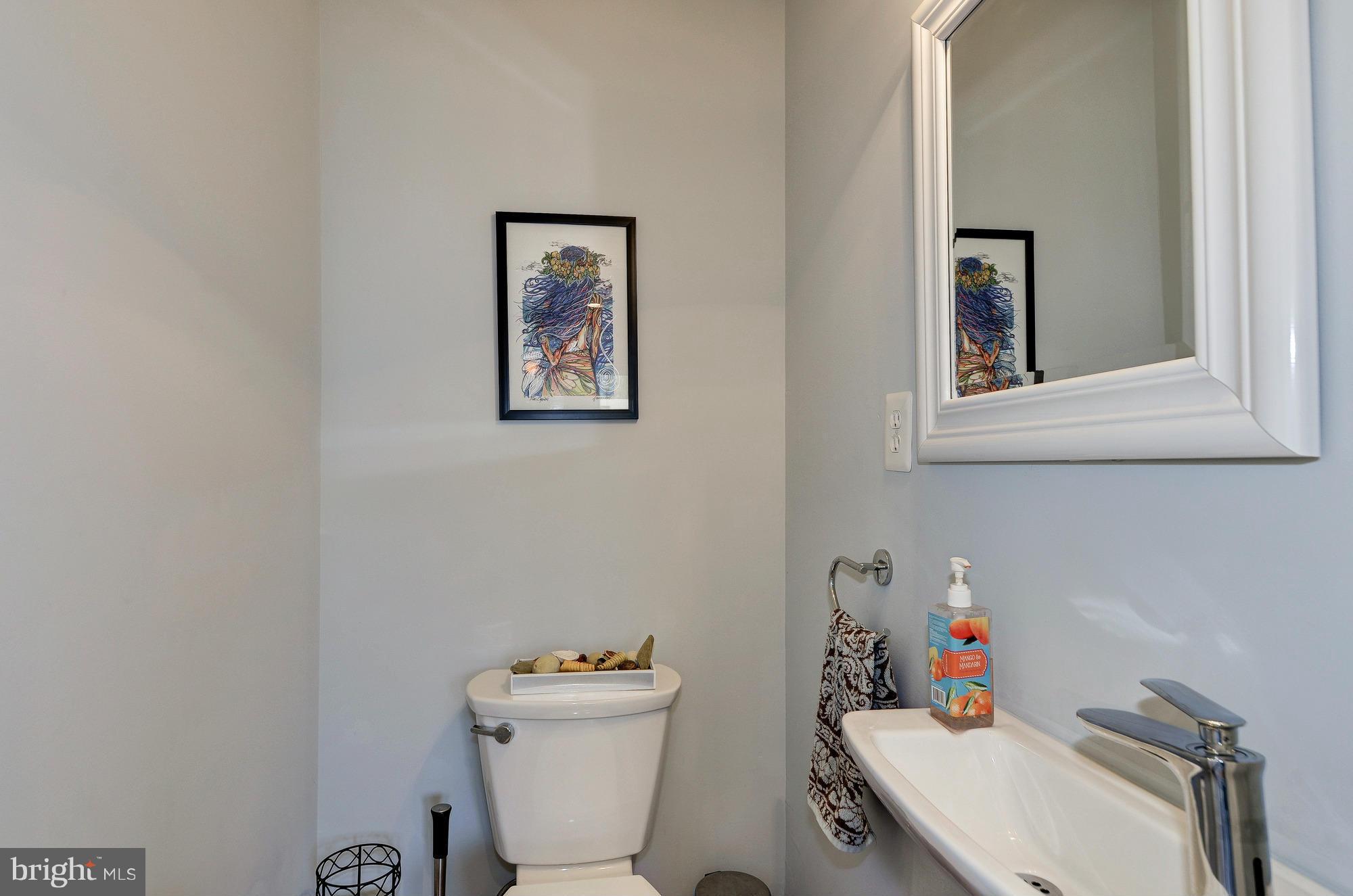 3063 Clinton Street Northeast Washington, DC 20018 - Photo 14 of 27 Bath - powder room