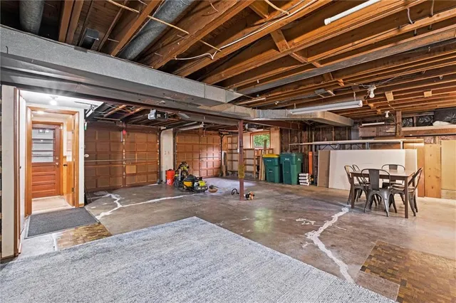 $380,000 | 9615 West 92nd Terrace, Overland Park, KS 66212