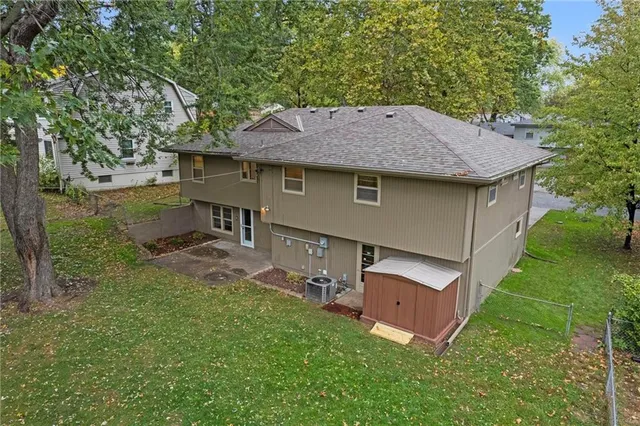 $380,000 | 9615 West 92nd Terrace, Overland Park, KS 66212