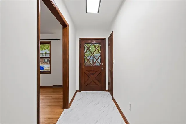 $380,000 | 9615 West 92nd Terrace, Overland Park, KS 66212