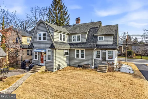 $899,000 | 612 Grove Street, Haddonfield, NJ 08033