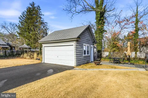 $899,000 | 612 Grove Street, Haddonfield, NJ 08033