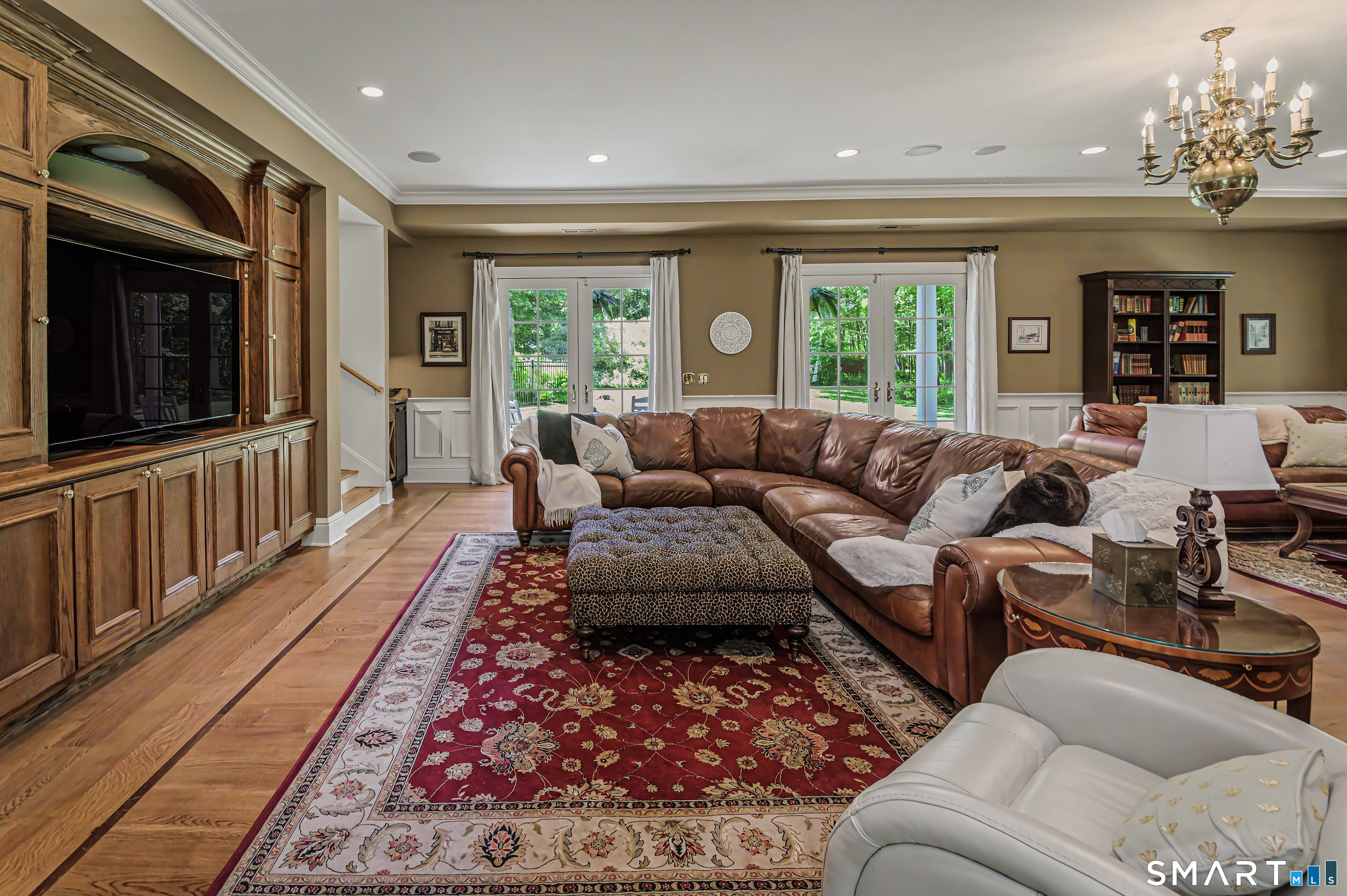 261 Wilton Road West Ridgefield, CT 06877 - Photo 11 of 38