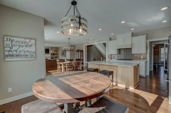$898,999 | 1264 10th Street North, North Hudson, WI 54016
