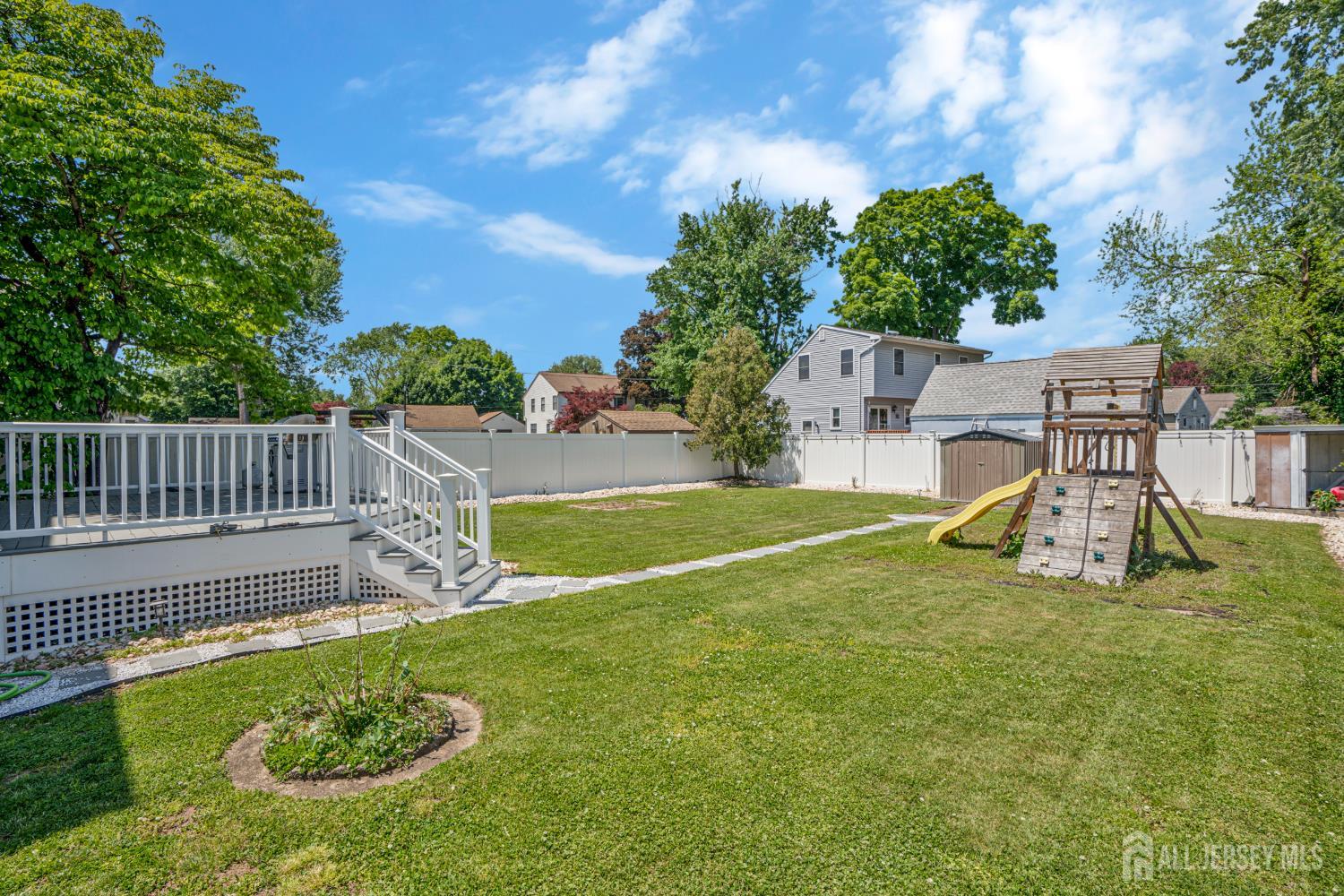 203 Harris Avenue Middlesex, NJ 08846 - Photo 29 of 41