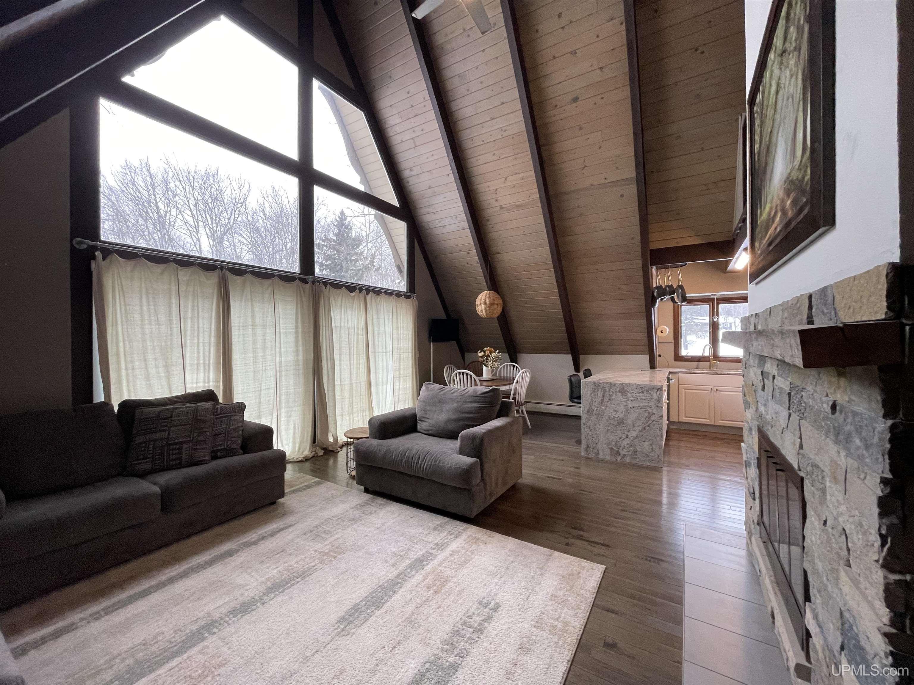 804 Lasalle Road Marquette, MI 49855 - Photo 38 of 61
