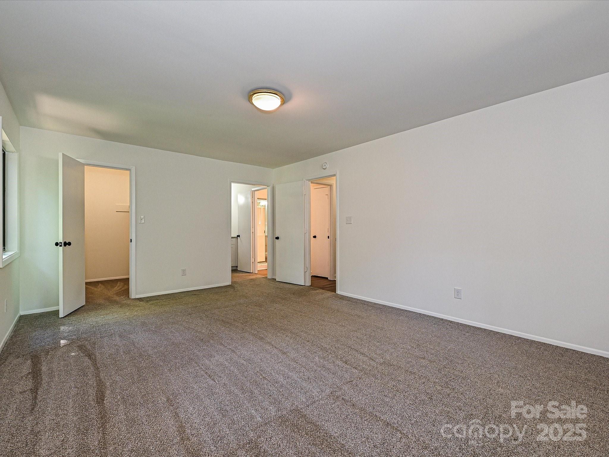 6745 Thermal Road Charlotte, NC 28211 - Photo 20 of 37
