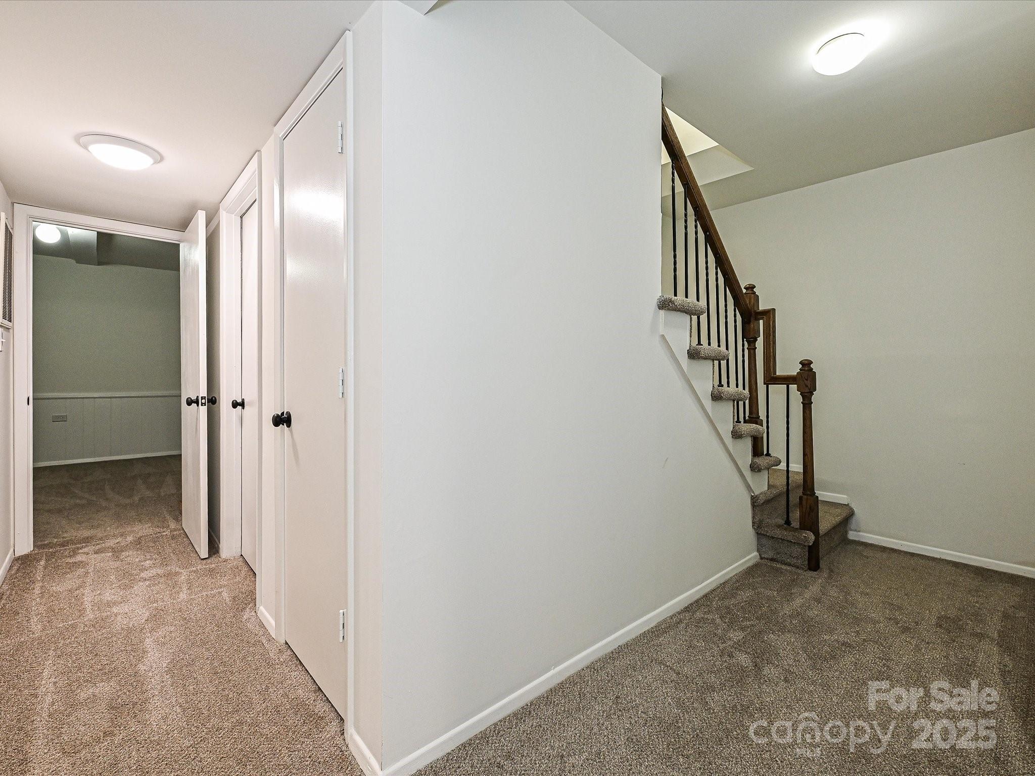 6745 Thermal Road Charlotte, NC 28211 - Photo 24 of 37
