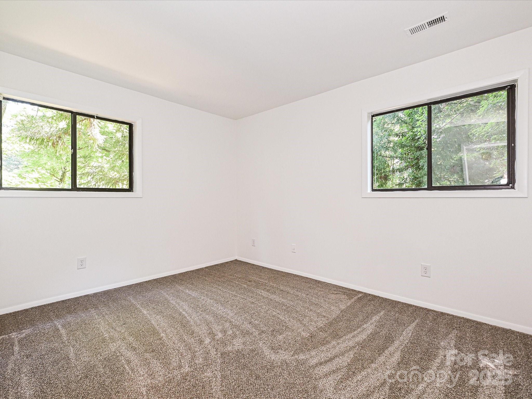 6745 Thermal Road Charlotte, NC 28211 - Photo 28 of 37