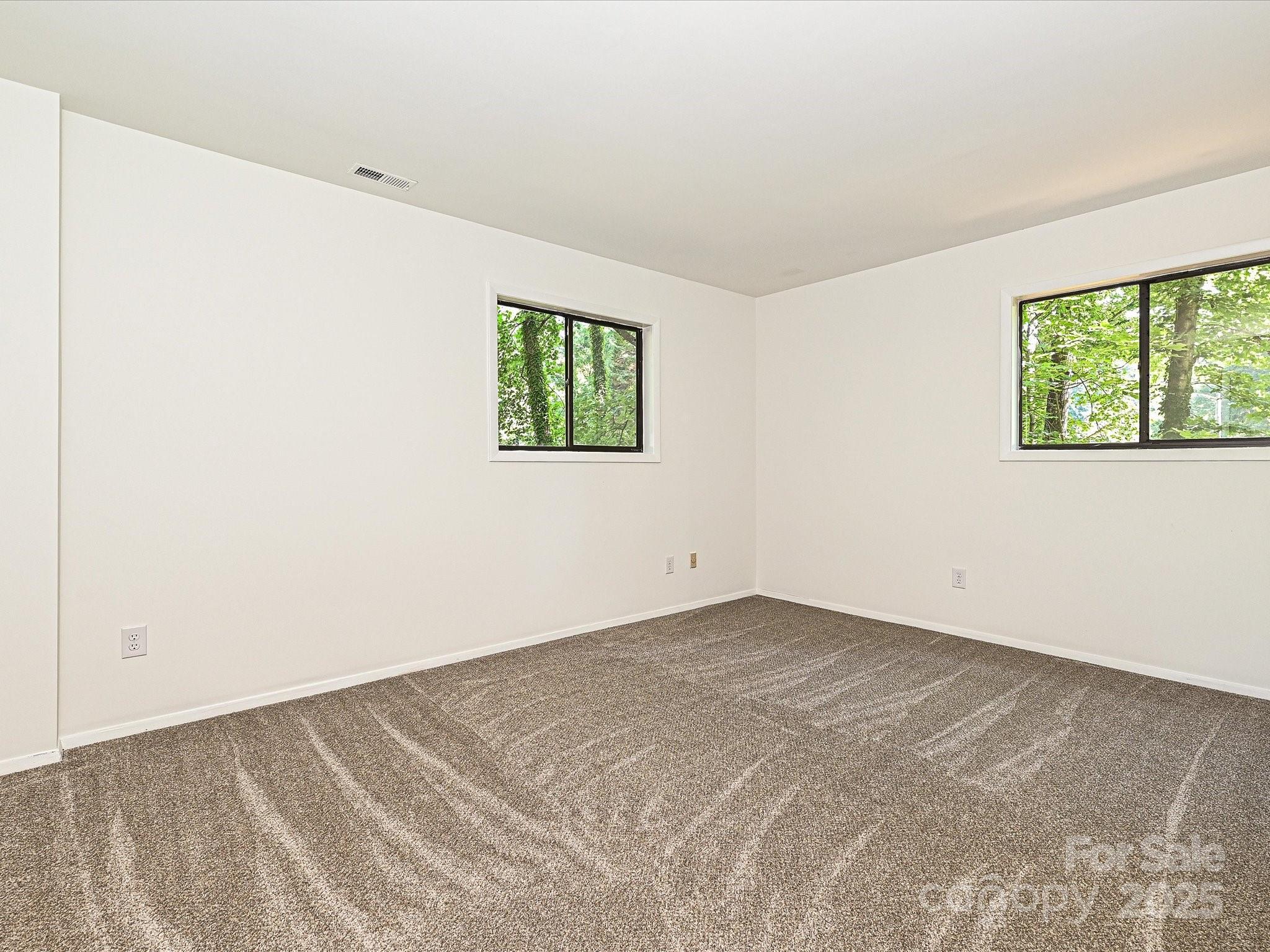6745 Thermal Road Charlotte, NC 28211 - Photo 30 of 37