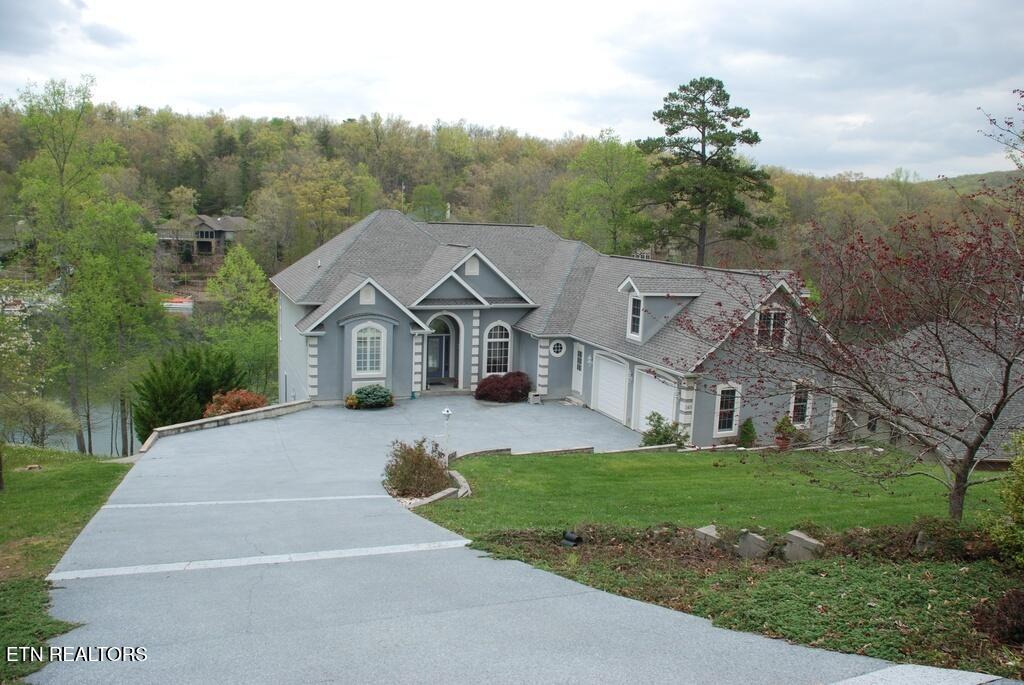 145 Pineridge Loop Crossville, TN 38558 - Photo 2 of 57 front