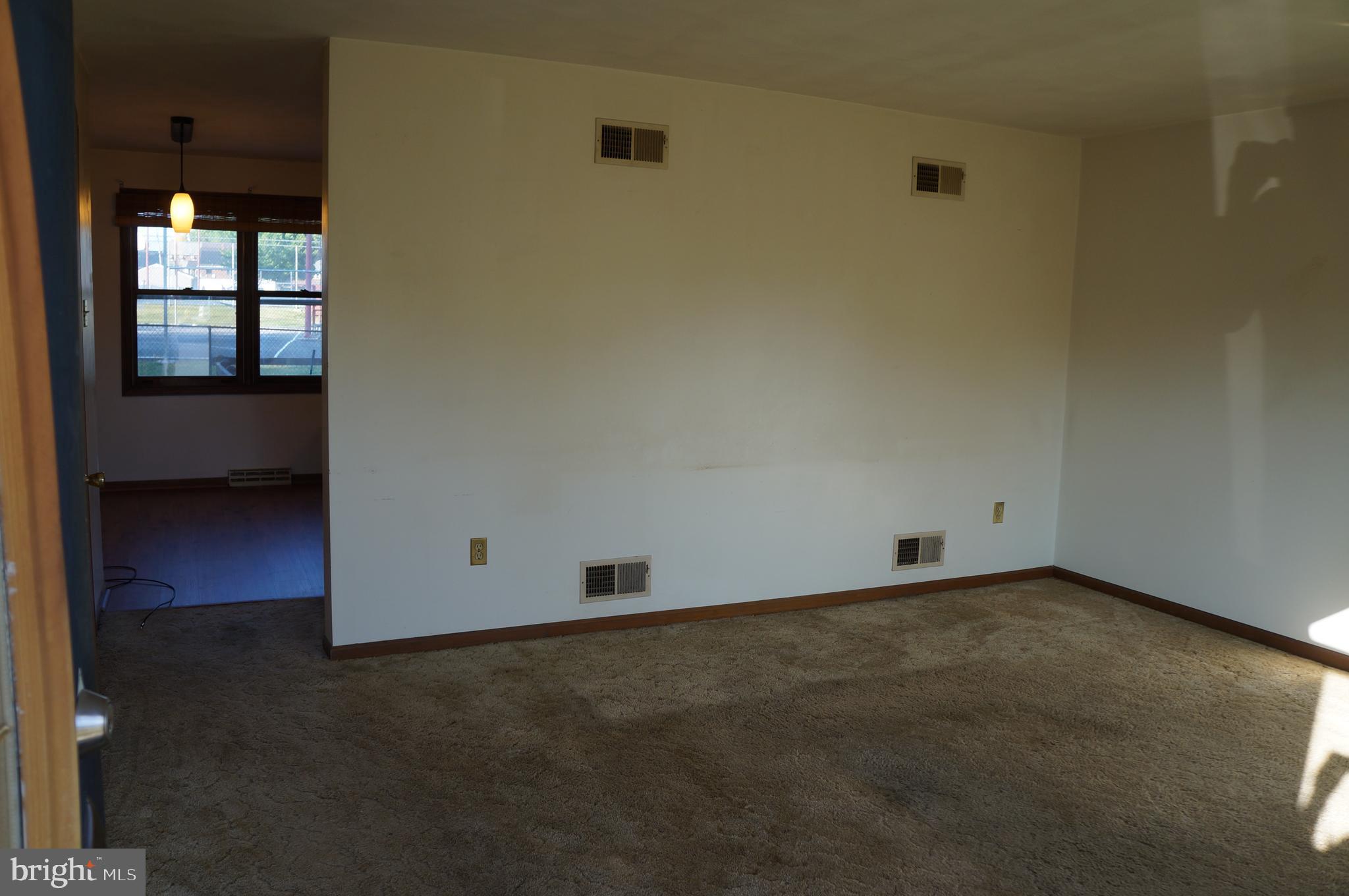 14 Stuart Circle Hanover, PA 17331 - Photo 7 of 15 Gallery Image 7