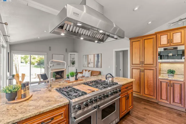 $1,849,580 | 820 Pinehurst Place, San Ramon, CA 94583