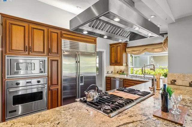 $1,849,580 | 820 Pinehurst Place, San Ramon, CA 94583