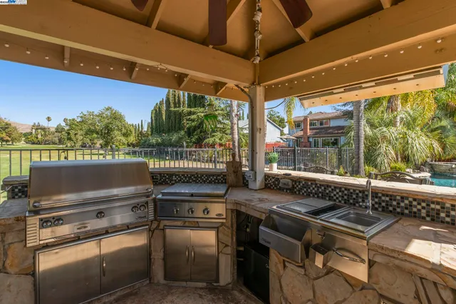 $1,849,580 | 820 Pinehurst Place, San Ramon, CA 94583