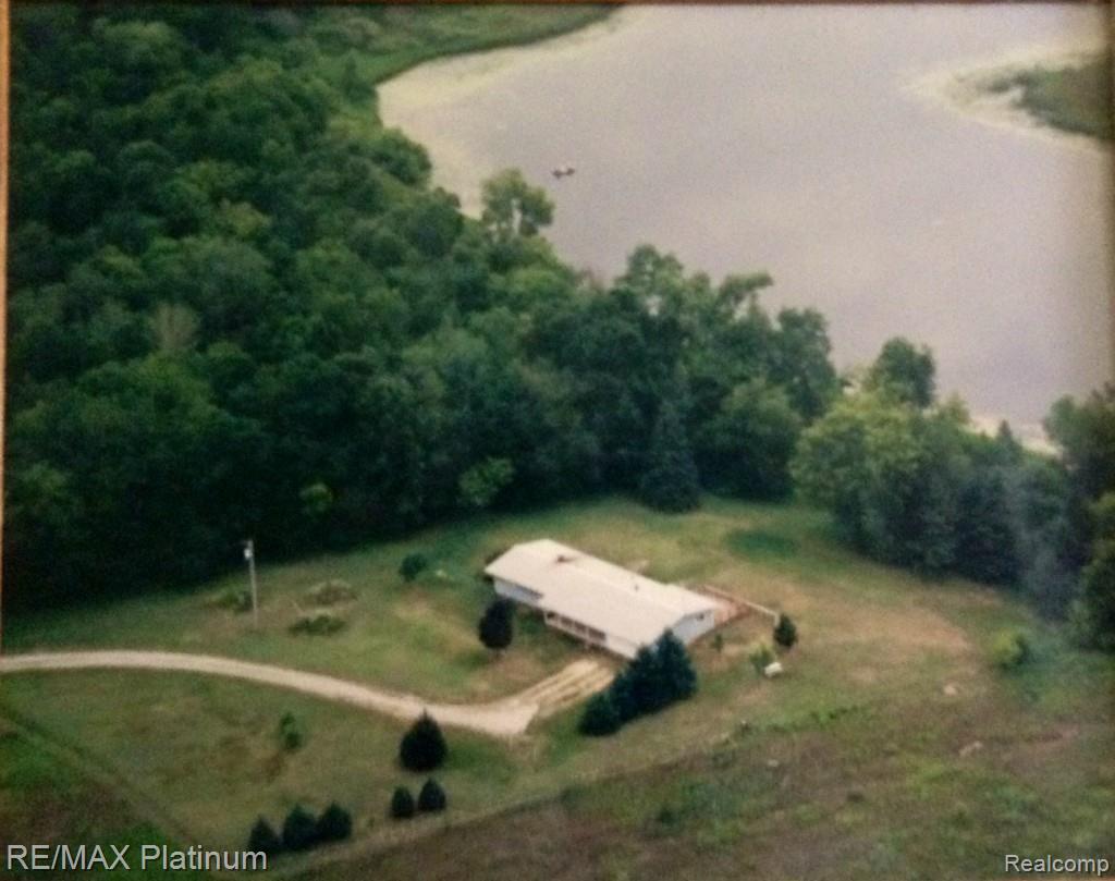10110 White Road Linden, MI 48451 - Photo 2 of 12 lamblake over2.jpg