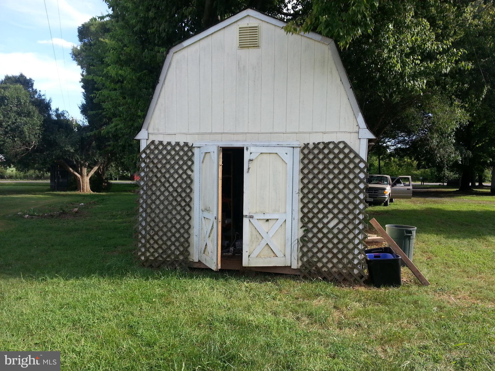 4116 Catlett Road Catlett, VA 20119 - Photo 2 of 12 Shed